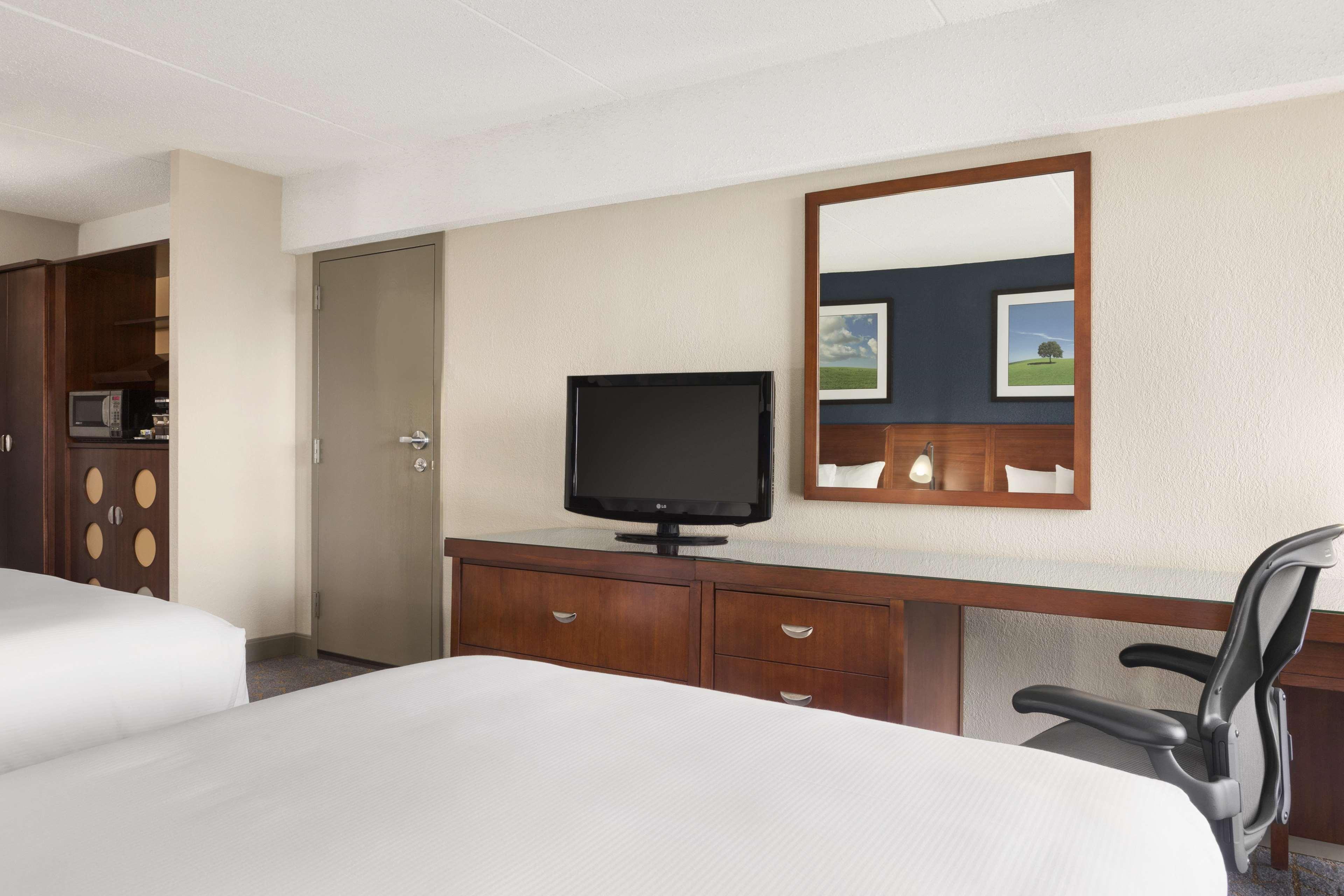 Doubletree By Hilton Dfw Airport North Hotell Irving Eksteriør bilde