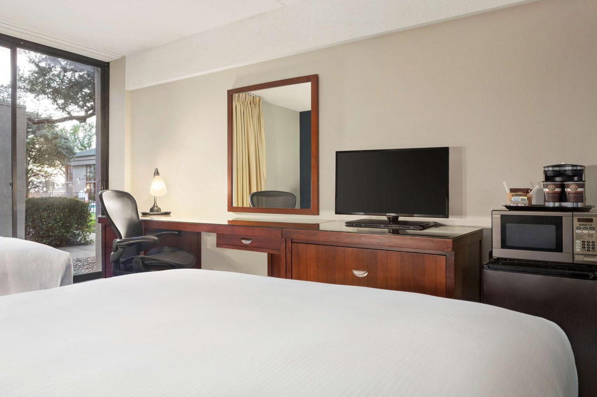 Doubletree By Hilton Dfw Airport North Hotell Irving Eksteriør bilde